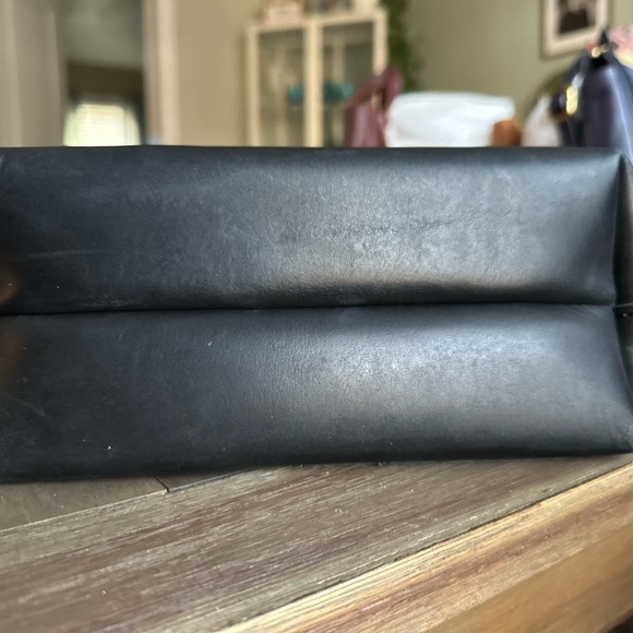 Portland Leather Goods black smooth leather Mini Crossbody with snap - Picture 3 of 4